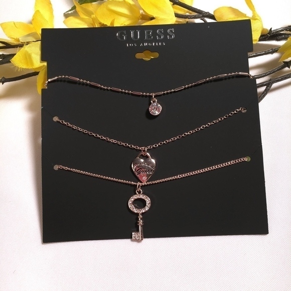 𝅺3/$29! GUESS Rose Gold Layered Necklace Key - Picture 5 of 7